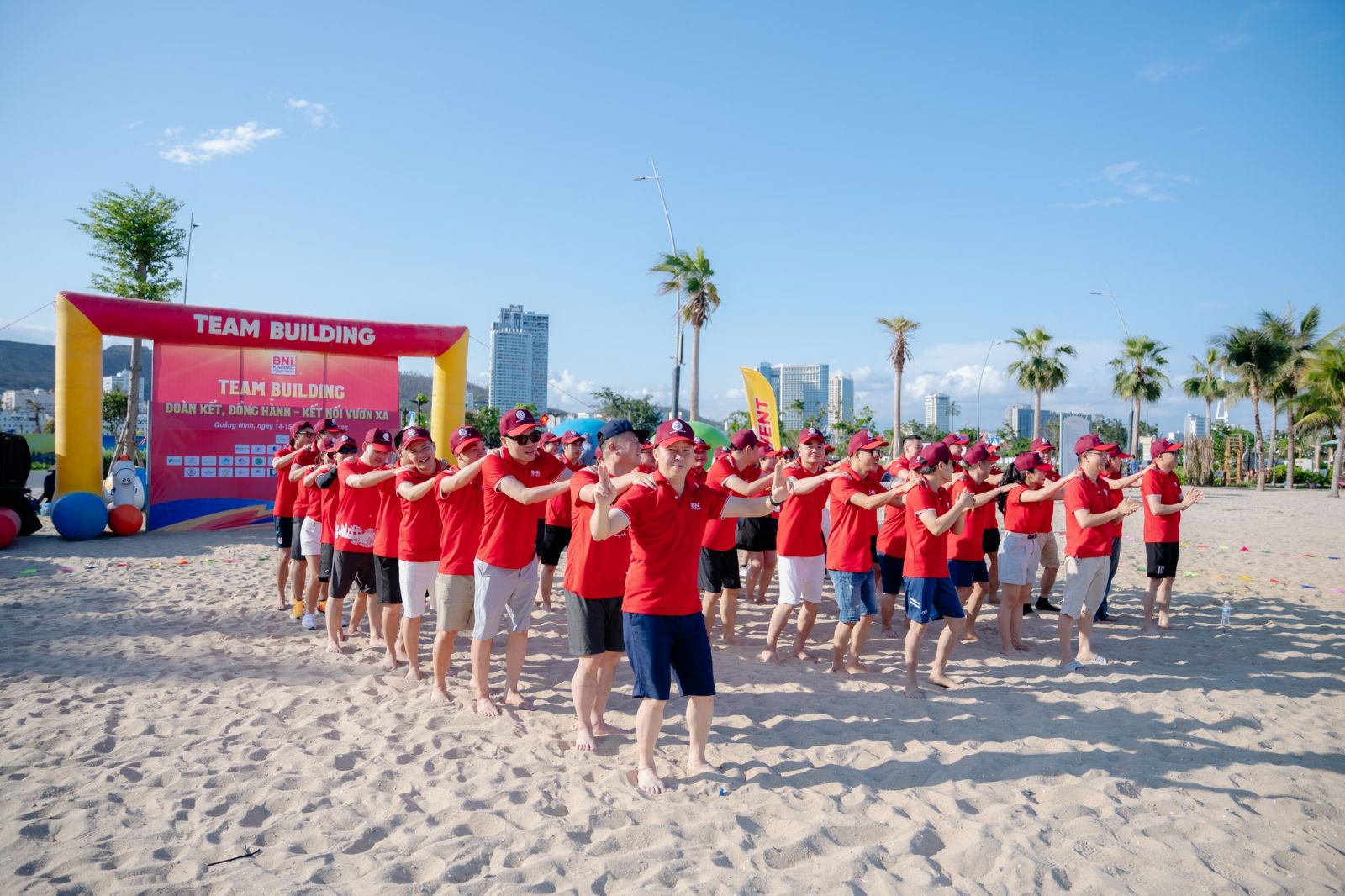 Tầm quan trọng của quay video chụp ảnh trong team building