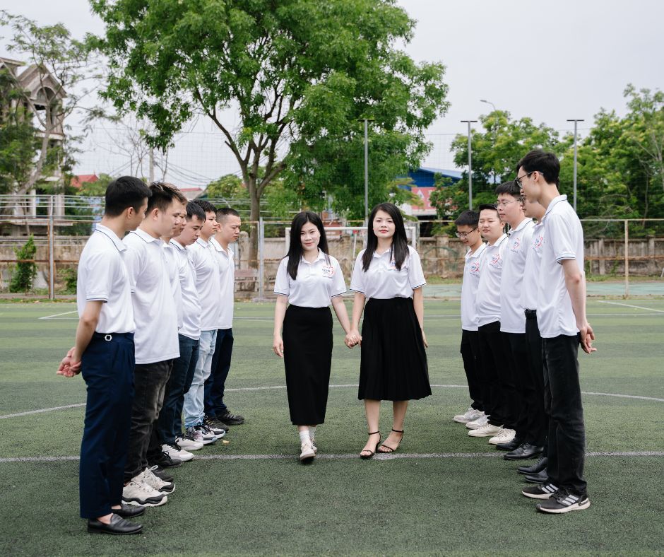Nội dung gói dịch vụ quay chụp họp lớp tại Hà Nội trọn gói gồm những gì?