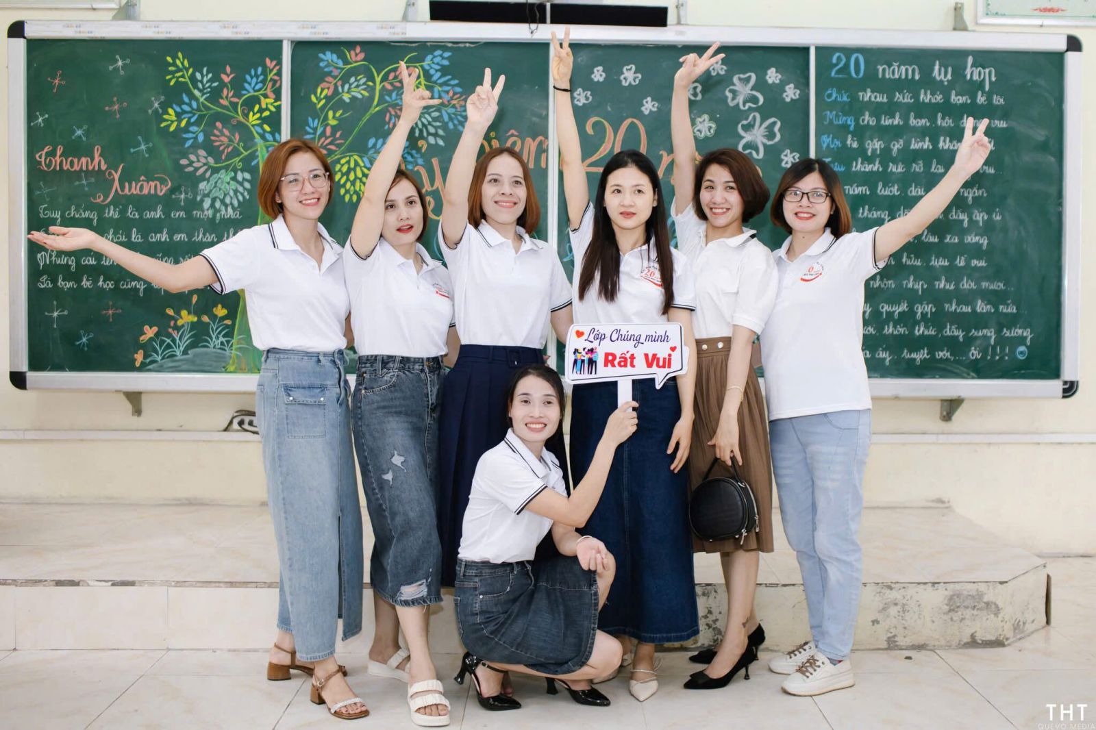 Tại sao cần thuê dịch vụ quay chụp chuyên nghiệp cho buổi họp lớp?