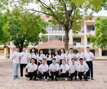 Dịch vụ quay chụp họp lớp Hà Nội trọn gói