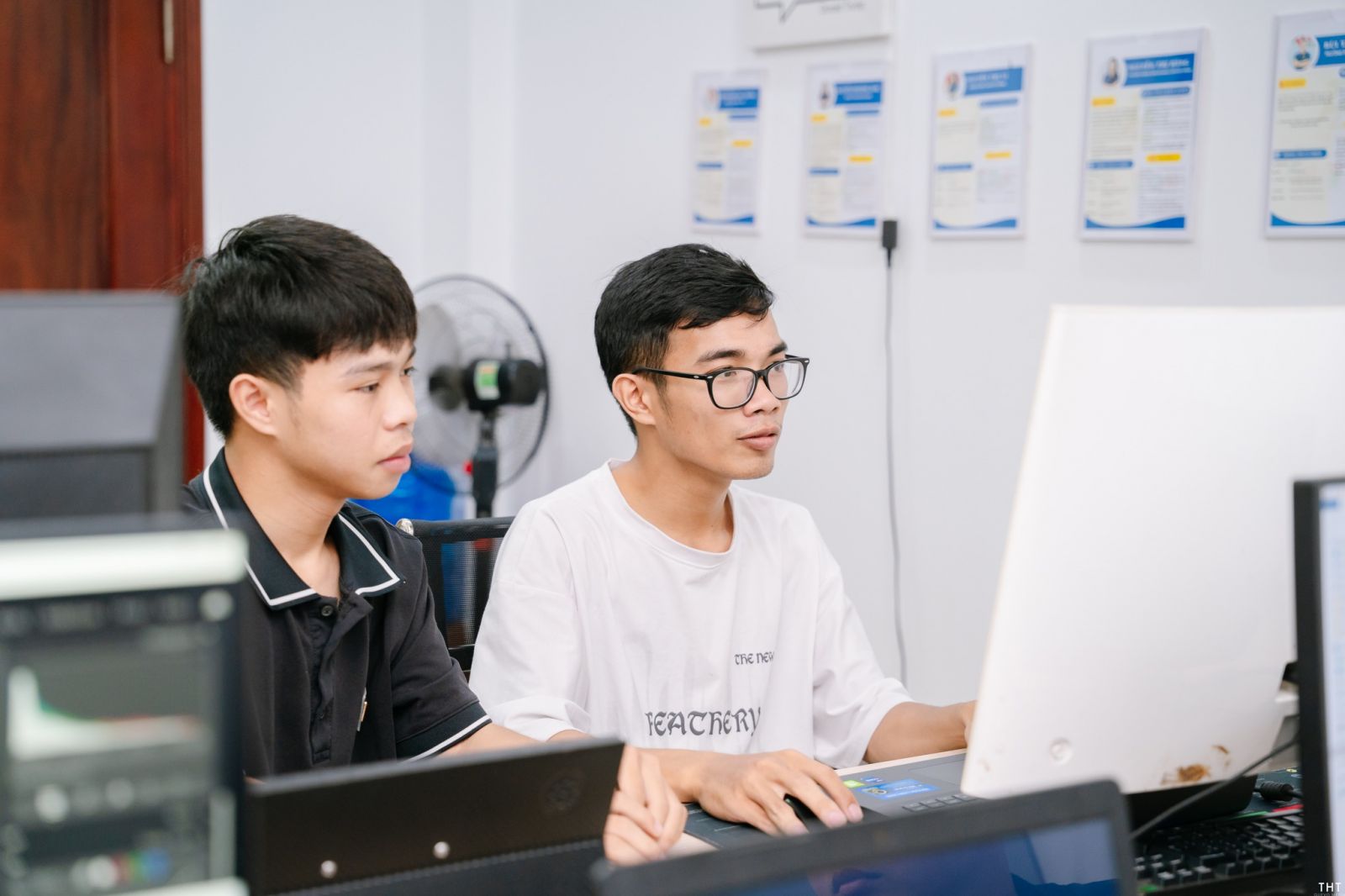 Tại sao nên học chụp ảnh bằng điện thoại?