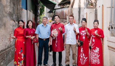 Phóng sự cưới không dàn dựng 